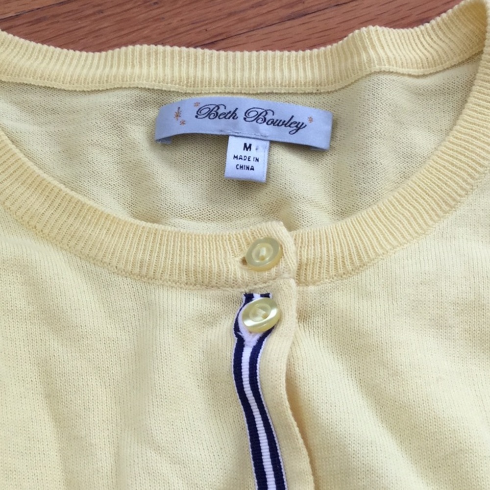 Beth Bowley yellow cardigan medium